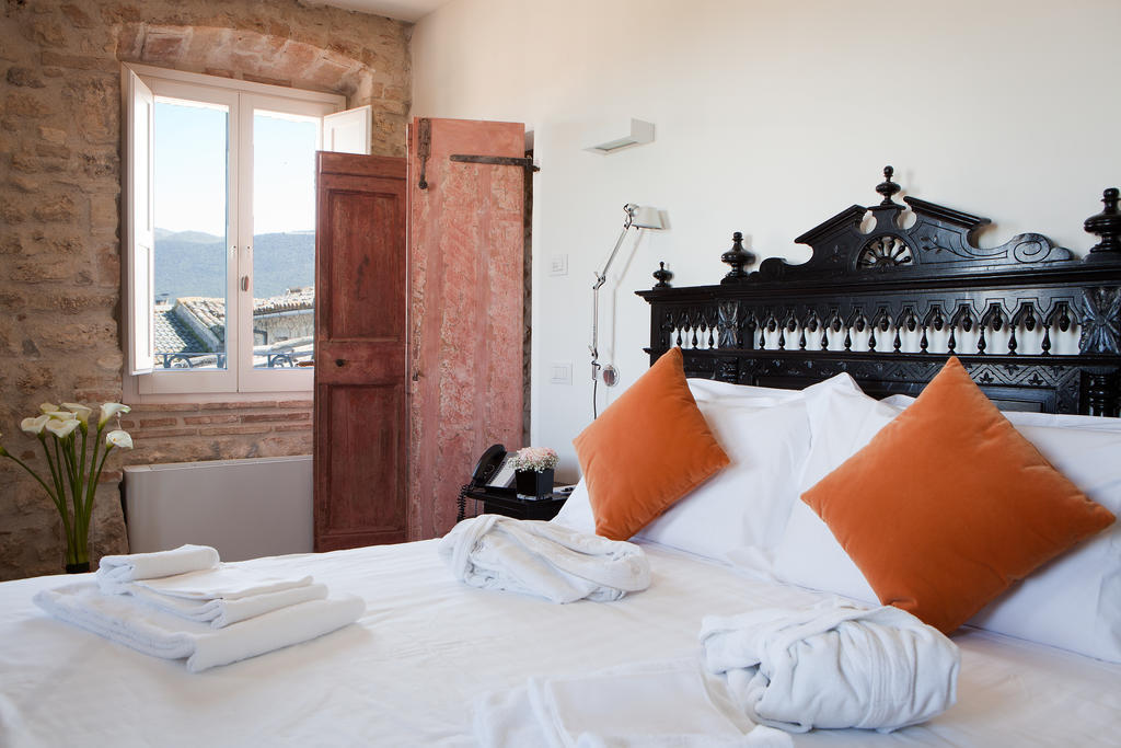 Castello Di Montignano Relais & Spa Massa Martana Εξωτερικό φωτογραφία